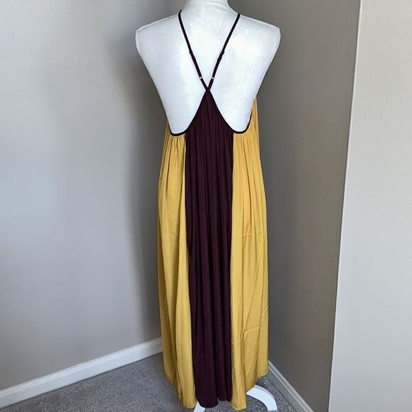 Banana Republic Coral Midi Dress! - Picture 2 of 9